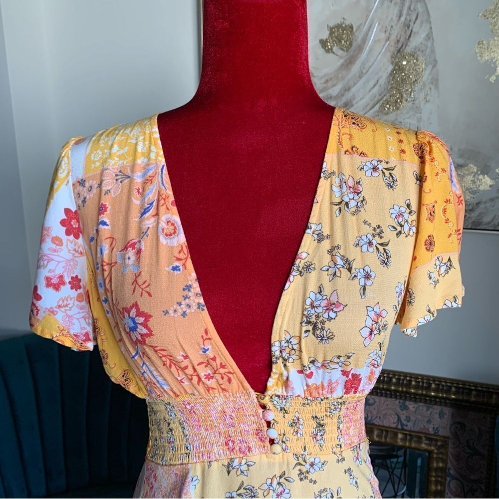 FOREVER 21 FLORAL BOHO MINI DRESS - Picture 2 of 8